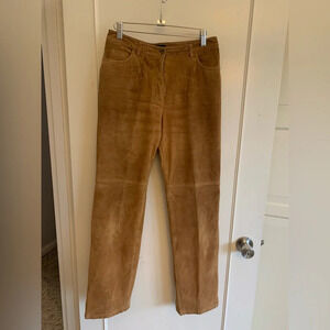 Danier suede straight leg pants  in tan color size 6.